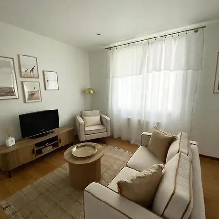 Le Traverse Elegant T2 Au Coeur Du Centre Brest